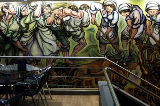 Painel de Vasco Berardo no antigo Mandarim avança para classificação como monumento de interesse municipal