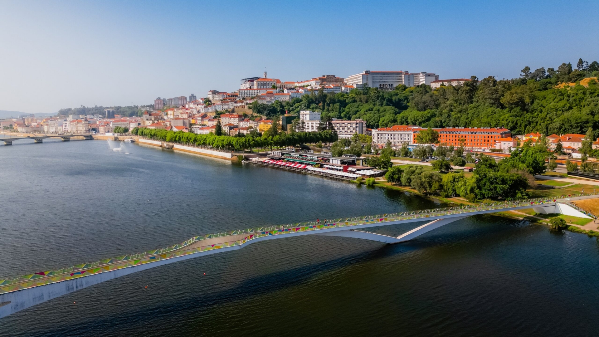 Executivo analisa atualização da Taxa Municipal Turística para dois euros por dormida
