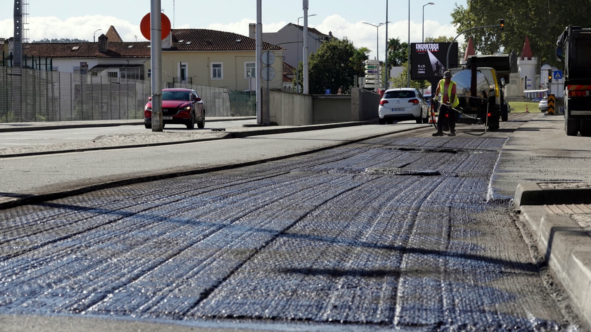 Condicionamentos ao trânsito na Avenida da Guarda Inglesa prolongam-se até 7 de setembro