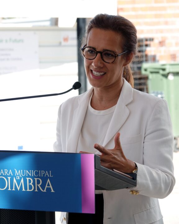 Entrega de Casas Bairro Fonte do Casatanheiro 5x4 Vertical (6) (Personalizar)